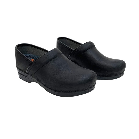 Dansko Shoes - Dansko Wonen’s Clogs Sz 39 professional slip resistant black oiled US 8.5-9
